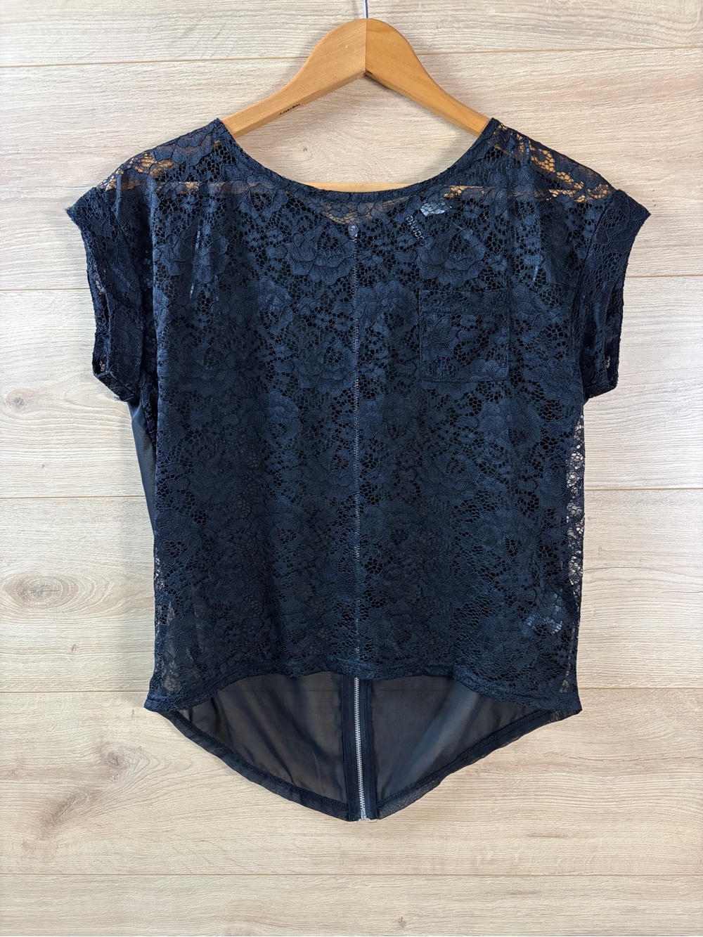 H&M Black Sheer Lace High-Low Short Sleeve Top Romantic Goth Whimsigoth Size 4